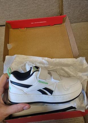 Кросівки для дітей reebok білі на липучках