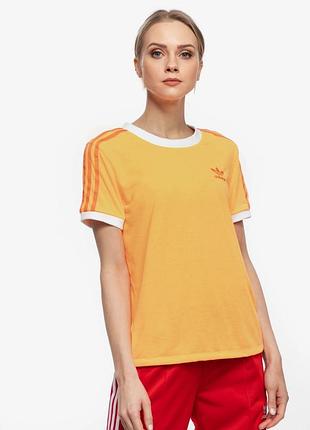 Женская футболка adidas originals