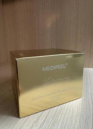Преміум крем для обличчя від зморшок із камелією та золотом medi-peel premium golden camellia wrinkl