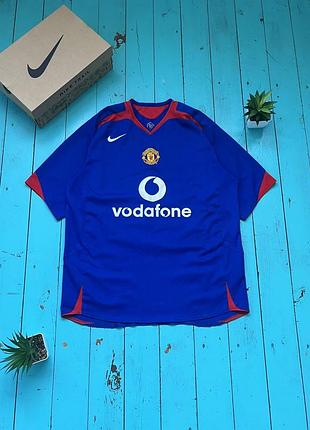 Вінтажна футбольна футболка nike manchester united 2005/06 vodafone, розмір l, вінтажне футбольне джерсі nike, jersey nike mu, nike vintage