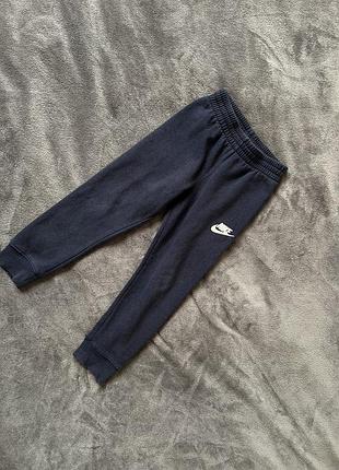 Спортивний костюм nike 3