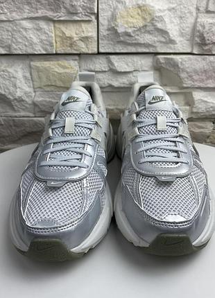 Оригінальні кросівки nike v2k run 3