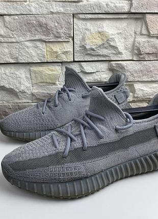 Оригінальні кросівки adidas yeezy boost 350 v2