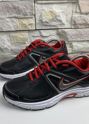 Оригінальні кросівки nike dart 9
