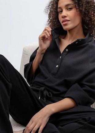 Спортивний костюм cyberjammies lounge 5788-5790 зі світшота та широких штанів чорний