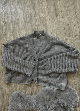 Шерстяной кардиган