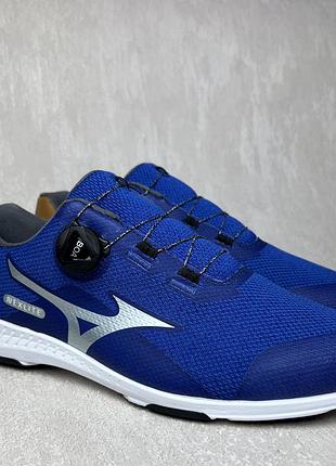 Кросівки mizuno