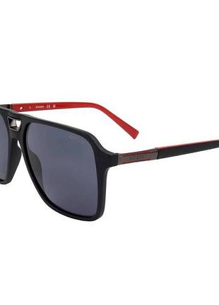 Сонцезахисні окуляри guess square