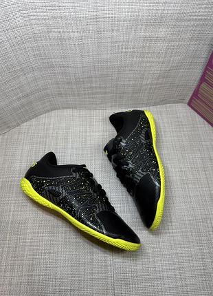 Оригинальные футзалки adidas 3