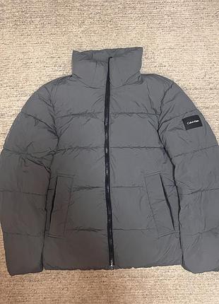 Чоловічий пуховик calvin klein m