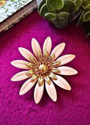 Брошка sarah coventry fashion petals, вінтаж