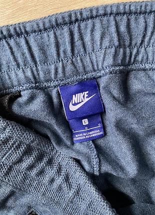 Спортивні штани nike 3