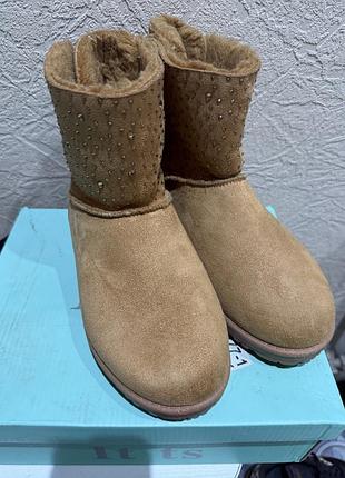 Уггі жіночі ugg бежеві зі стразами нові