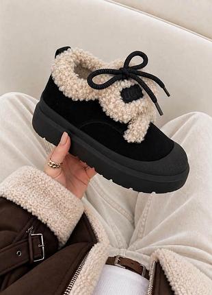 Черевики жіночі ugg зимові замшеві на платформі чорно-бежеві
