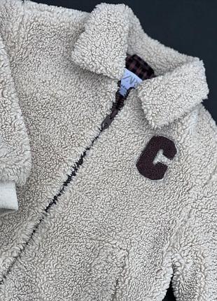 Куртка zara для дівчинки бежева флісова