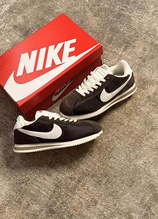 Кросівки nike cortez коричневі замшеві