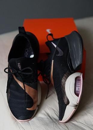 Кросівки nike air zoom superrep 2 чорні із золотистим