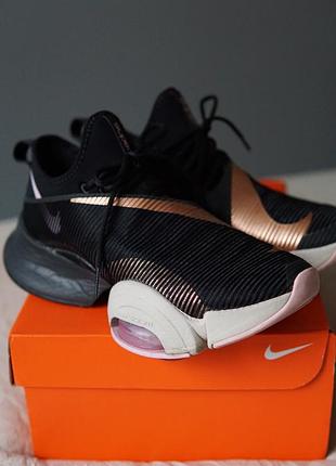Кросівки nike air zoom superrep 2 чорні із золотистим