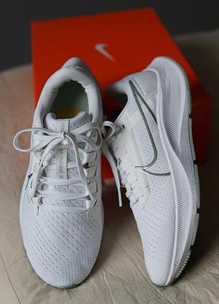 Кросівки nike pegasus білі