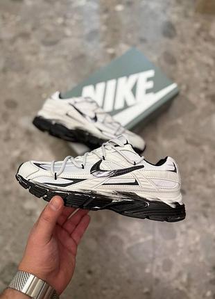 Nike initiator custom white black