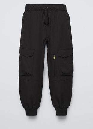 Спортивні штани джогери для хлопчика zara розмір 128 / 8 років чорного кольору 🖤