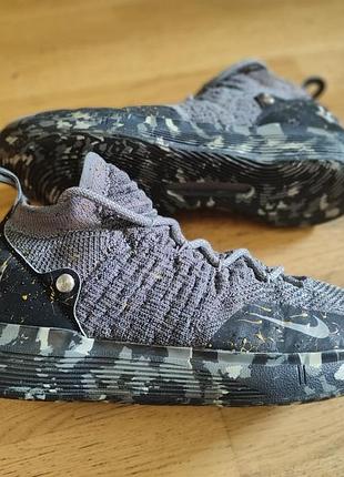Кросівки чоловічі nike zoom kd 11 сірі з чорним