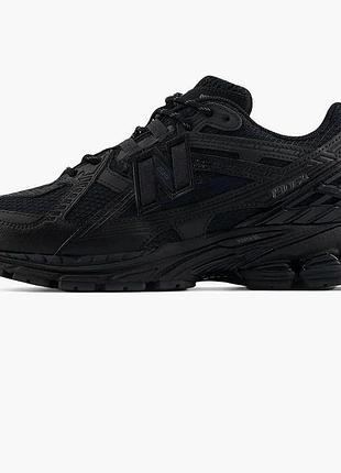Кросівки  new balance, оригінал, розміри 42,43,44. ціна на них в україні біля 7000грн, моя ціна 4599
