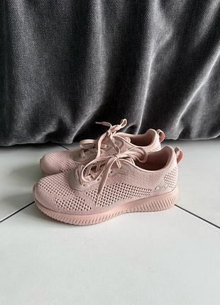 Жіночі кросівки skechers bobs squad у ніжно-рожевому (пудровому) кольорі