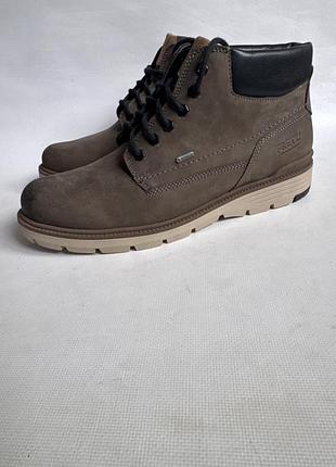 Шкіряні утеплені черевики fretz gore tex