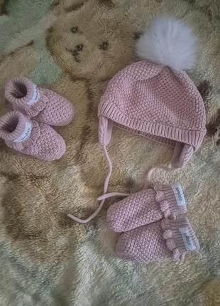 Комплект для дівчаток newbie в'язаний (шапочка, пінетки, рукавички) рожевий