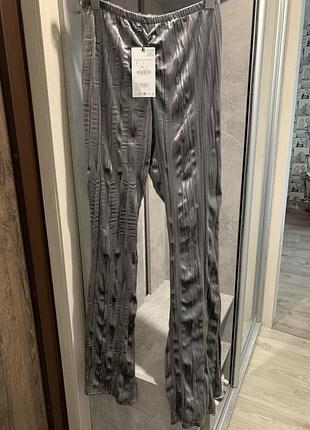 Брюки zara велюр кльош. р. s 9