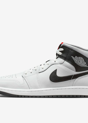 Кросівки jordan 1 mid біло-чорні