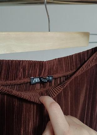 Шоколадные брюки палаццо от zara