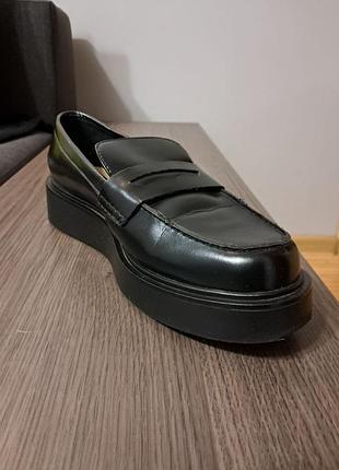 Лофери жіночі h&m чорні на платформі