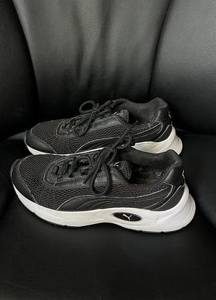 Кросівки puma жіночі, розмір 38, чорні, сітка/текстиль
