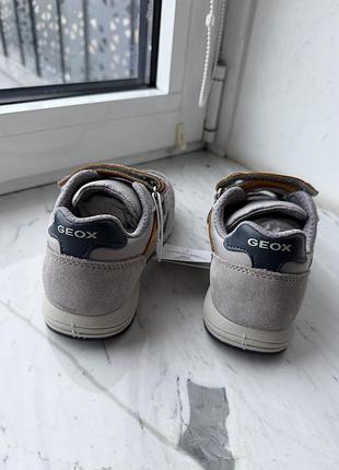 Кросівки дитячі geox 4