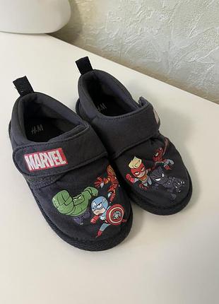 Тапки дитячі marvel