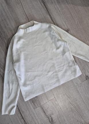 Жіночий джемпер молочний у смужку з  коміром