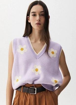 Вʼязаний желет pull&bear із квіточками