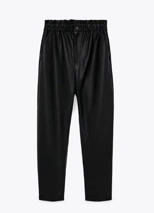 Брюки из экокожи zara. 2