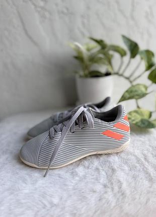 Футзалки adidas