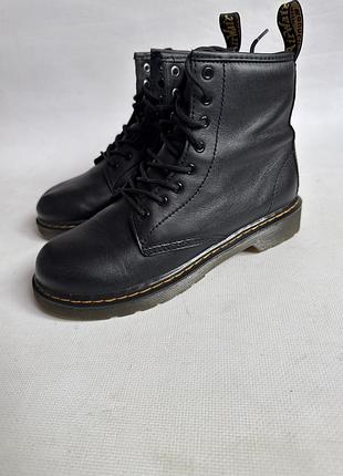 Шкіряні черевики dr. martens