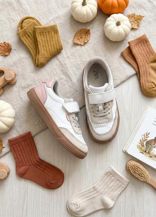 Кросівки дитячі zara шкіряні біло-бежеві