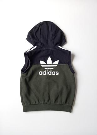 Безрукавка оригінал adidas. 2