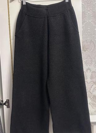 Трикотажні вкорочені штани massimo dutti xs