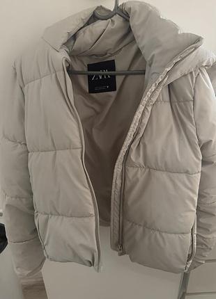 Куртка жіноча zara коротка дута бежева