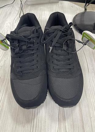 Fila чоловічі кросівки
