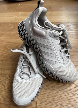 Кросівки adidas сіро-білі, розмір 38