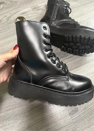 Зима оригинальные ботинки dr. martens vegan jadon ii mono platform boots 6