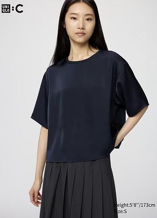 Футболка жіноча uniqlo c сатинова
